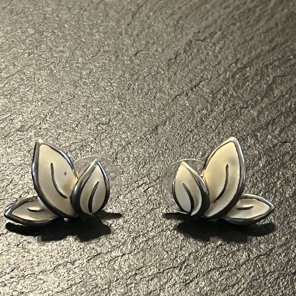 Vintage Enamel Cream Colored Silver Tone Leaf Post Earrings